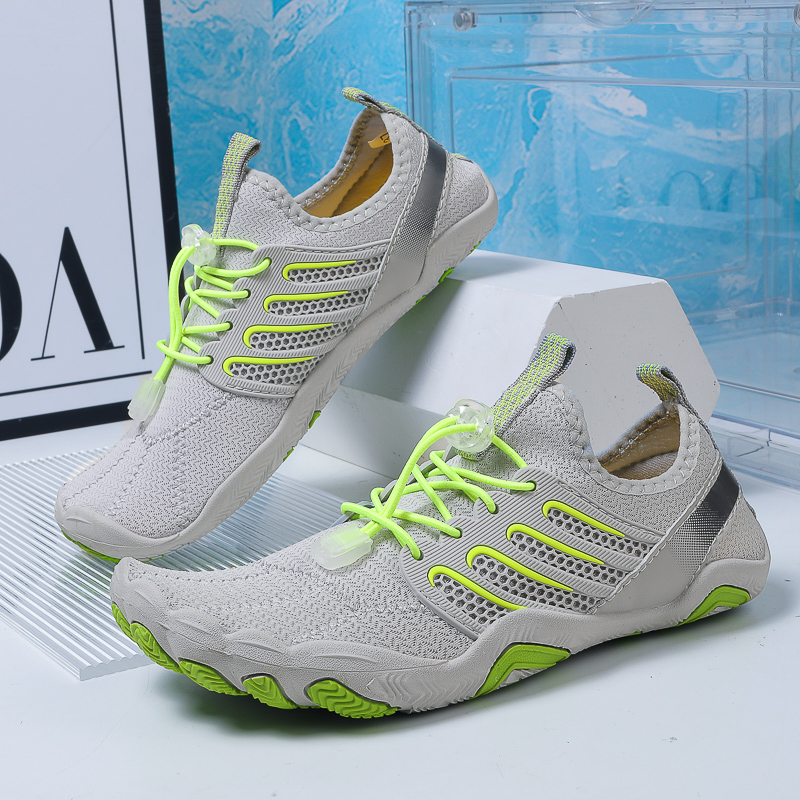 New Men Water Shoes Aqua Shoes – Fishing Boat Trailer recenzja i cena